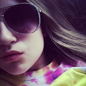 Meet your Posher, Mackenzie